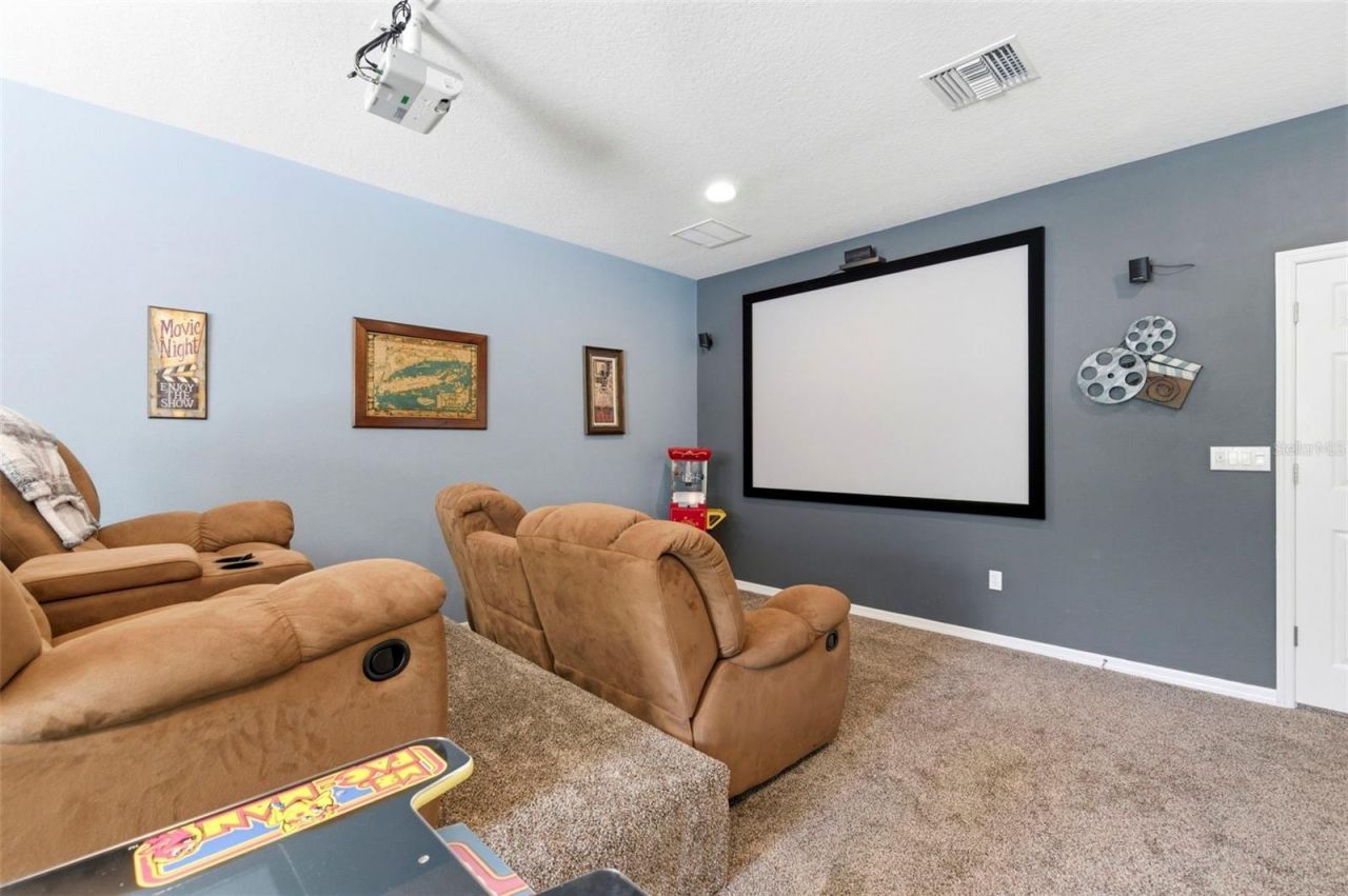 8743 New Alexandria Loop, New Port Richey, FL 34654 Photo