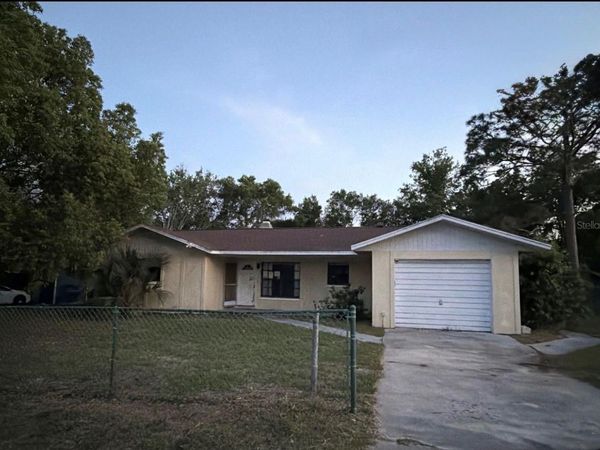 457 WATER ROAD , OCALA, FL 34472