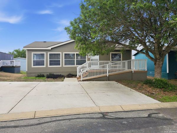 5123 Vista Fairway, San Antonio, TX 78244
