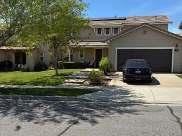 3825 American Elm Road , San Bernardino, CA 92407