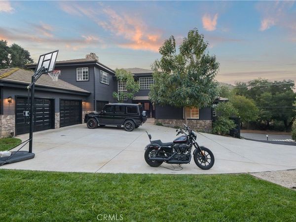 2514 Sierra Creek, Agoura Hills, CA 91301