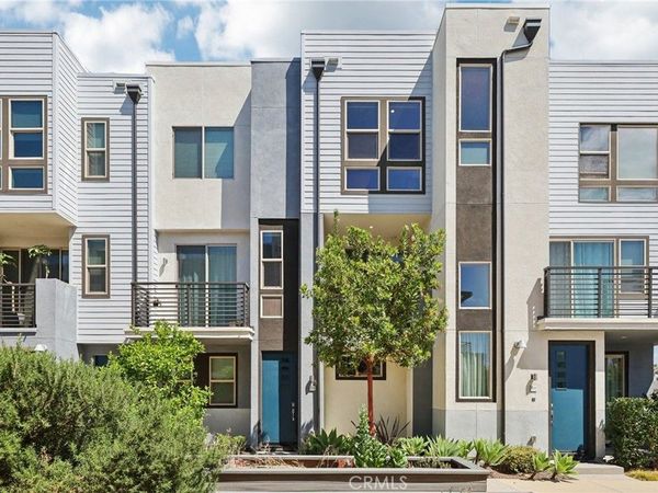 302 Placemark, Irvine, CA 92614