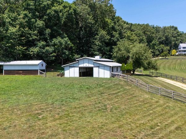 665 NEWPORT RD, Spotswood, VA 24476