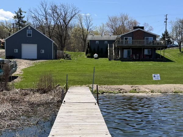 5264 Guernsey Lake Road, Delton, MI 49046