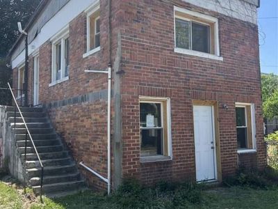 403 Chestnut St, Darlington, SC 29532