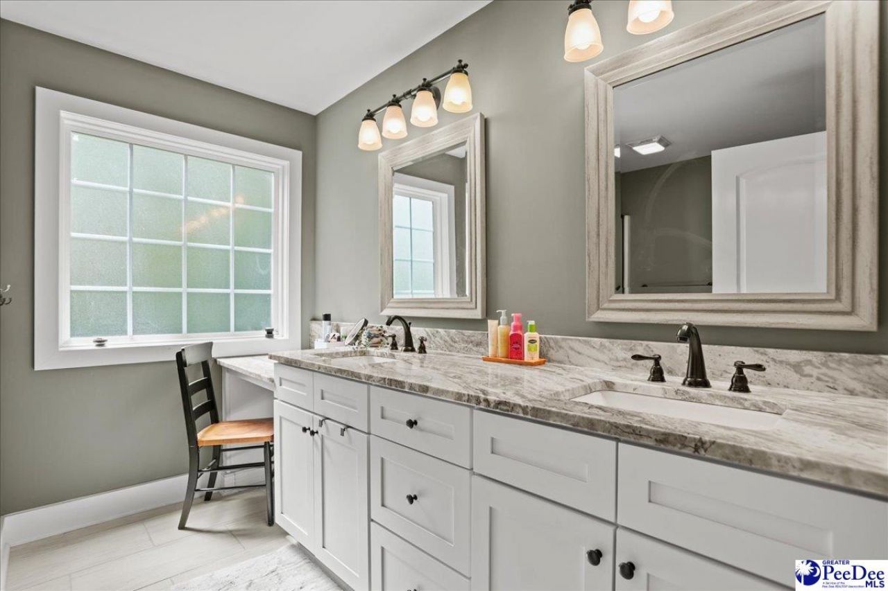 1105 Huntington Drive Photo 20