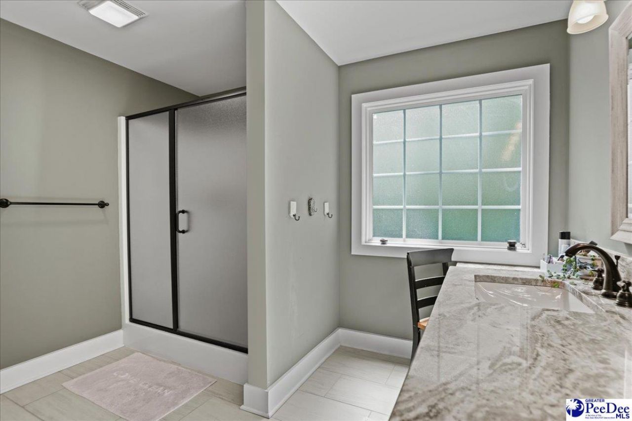 1105 Huntington Drive Photo 21