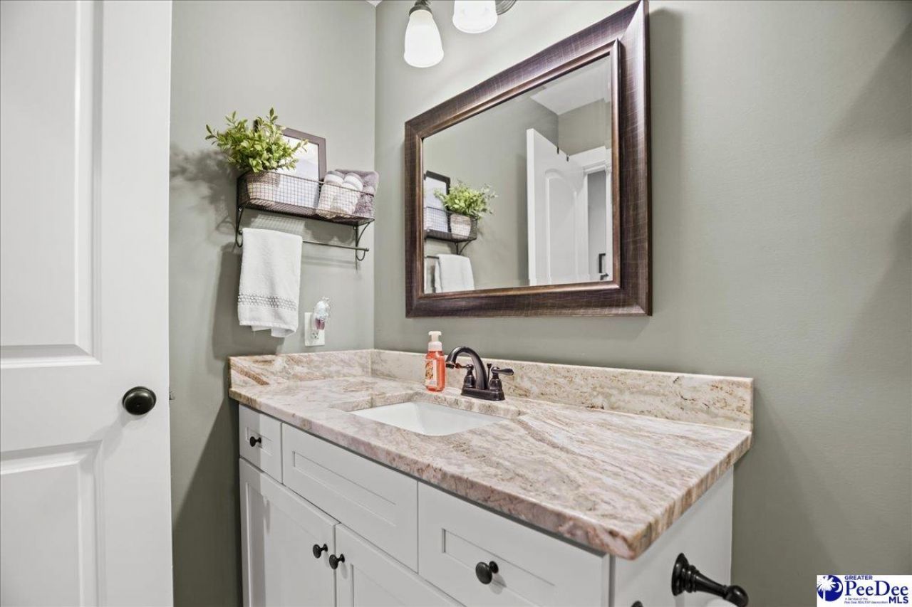 1105 Huntington Drive Photo 25