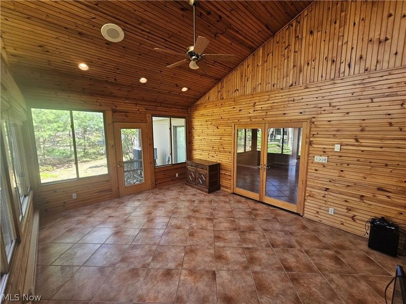 19338 Idlewood Trail, Strongsville, OH 44149 Photo 9