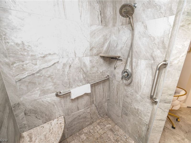 95 Muirfield Drive SE, Warren, OH 44484 Photo 22