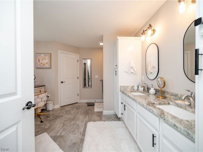 95 Muirfield Drive SE, Warren, OH 44484 Photo 24