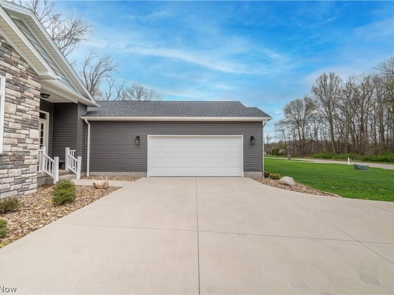 95 Muirfield Drive SE, Warren, OH 44484 Photo 4