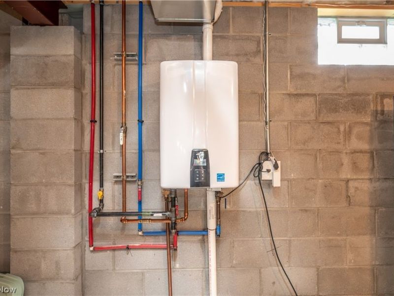 95 Muirfield Drive SE, Warren, OH 44484 Photo 40