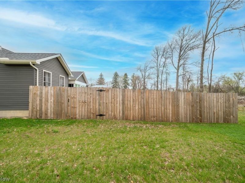 95 Muirfield Drive SE, Warren, OH 44484 Photo 49