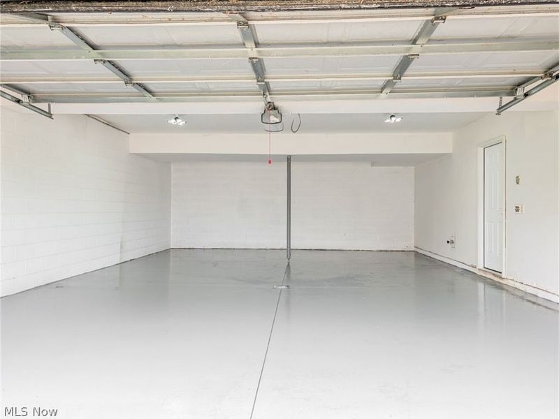 1154 Eaton Drive, Akron, OH 44312 Photo 27