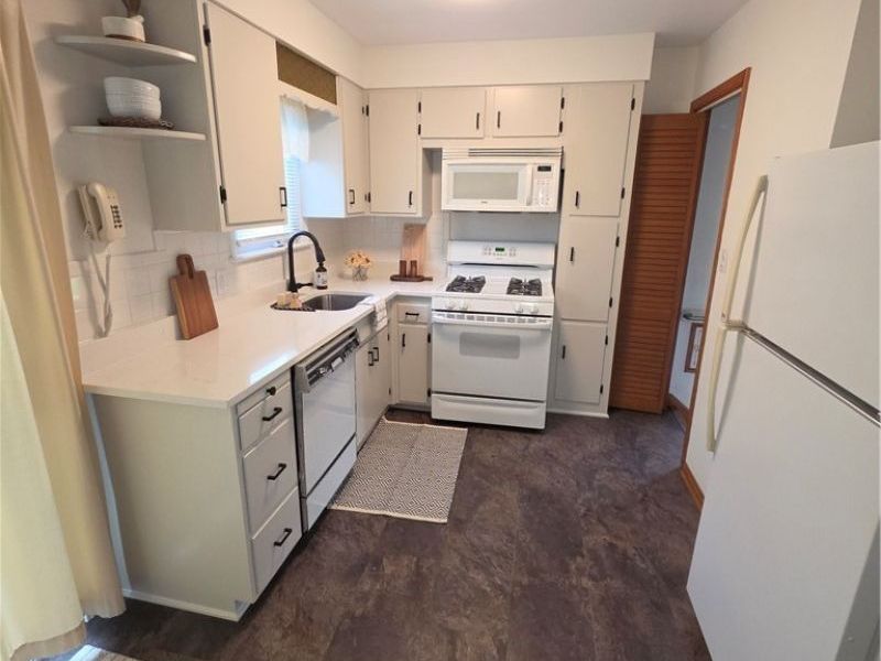 5093 Nan Linn Drive, Willoughby, OH 44094 Photo 18