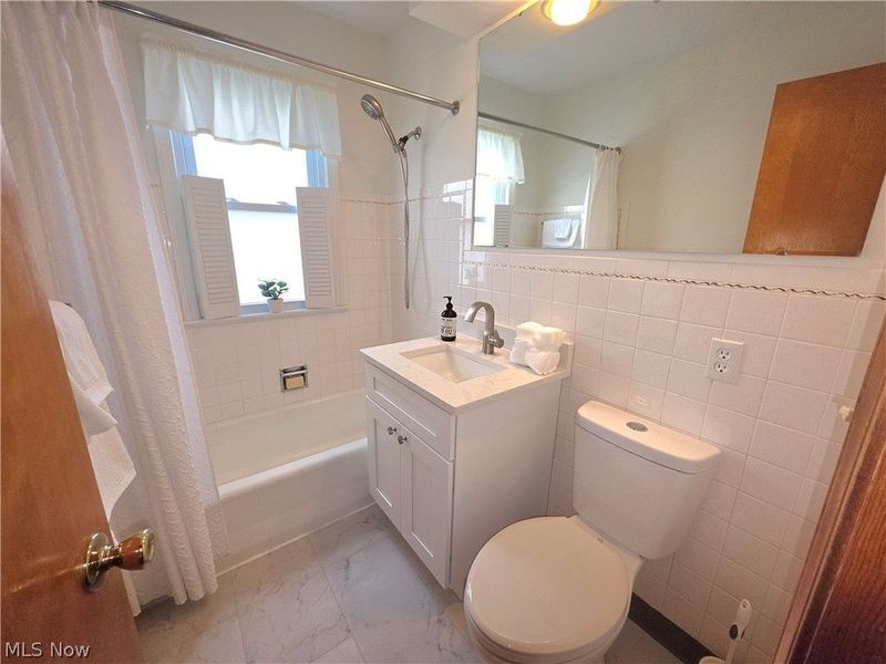 5093 Nan Linn Drive, Willoughby, OH 44094 Photo 5