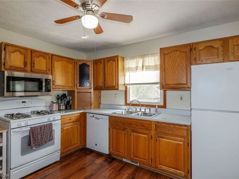 461 Westpark Boulevard, Medina, OH 44256 Photo 6