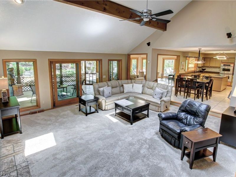 77 Carr Road, Hinckley, OH 44233 Photo 11