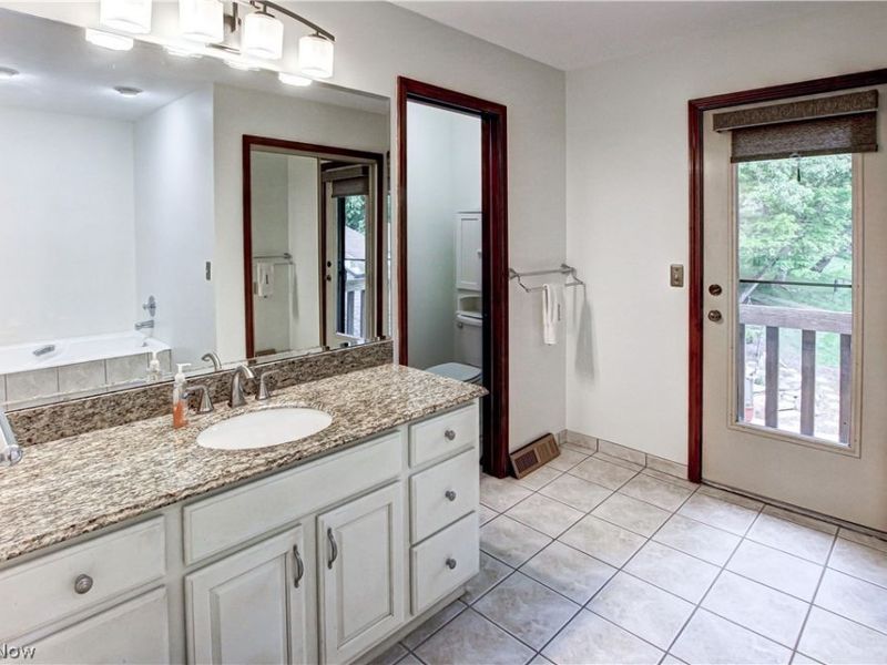 77 Carr Road, Hinckley, OH 44233 Photo 16