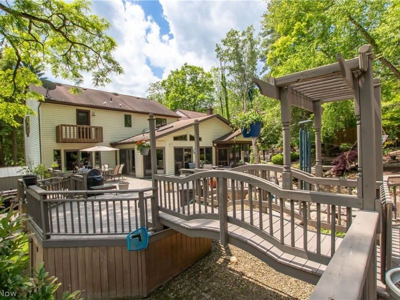 77 Carr Road, Hinckley, OH 44233 Photo 32