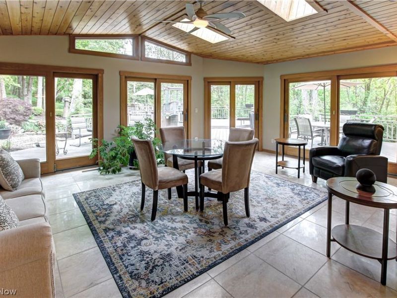 77 Carr Road, Hinckley, OH 44233 Photo 6