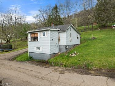 134 Coss Street , Dillonvale, OH 43917