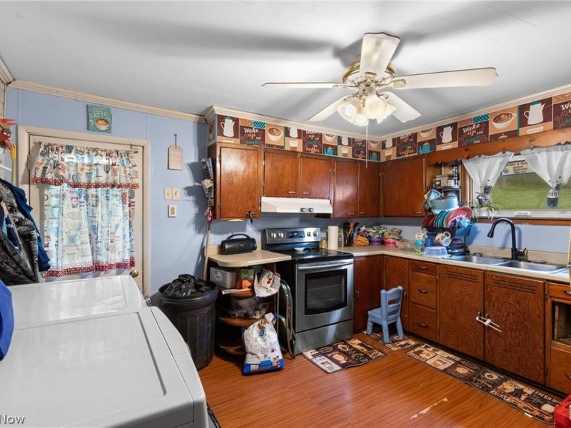 134 Coss Street , Dillonvale, OH 43917 Photo 5