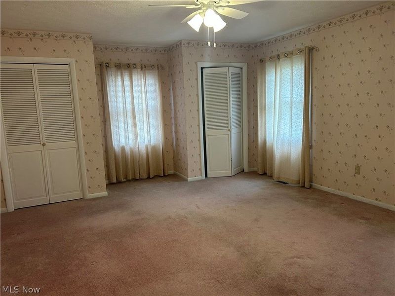 879 Valleyview Drive, Bellevue, OH 44811 Photo 5