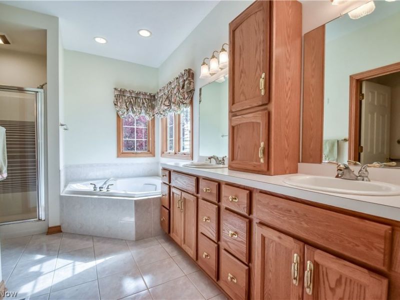 5726 Canyon Ridge Drive, Perry, OH 44077 Photo 18