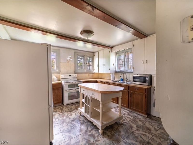 105 W Main Street, Canfield, OH 44406 Photo 15