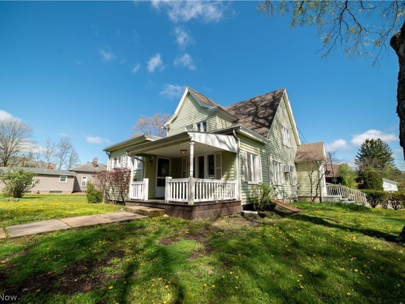 105 W Main Street, Canfield, OH 44406 Photo 2