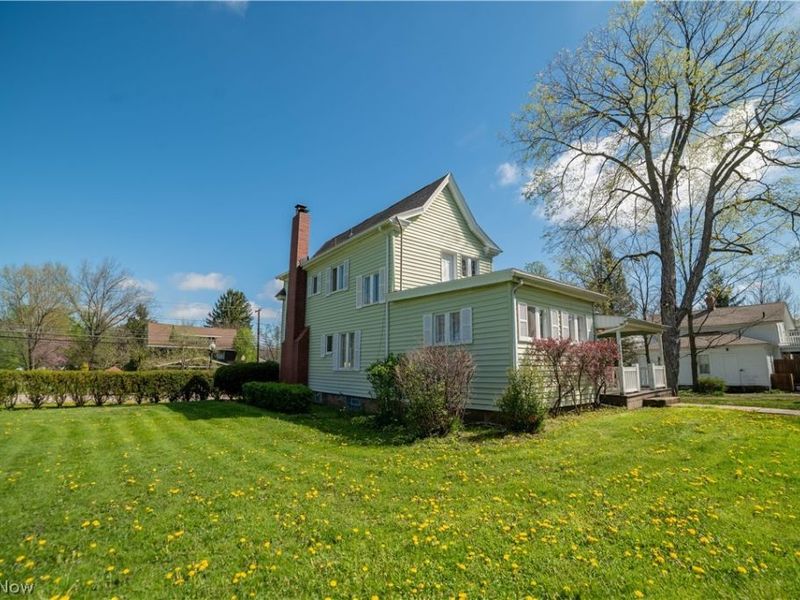 105 W Main Street, Canfield, OH 44406 Photo 4