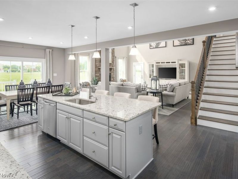 6301 Cherry Blossom Circle NW, Lehigh Township, OH 44718 Photo 5