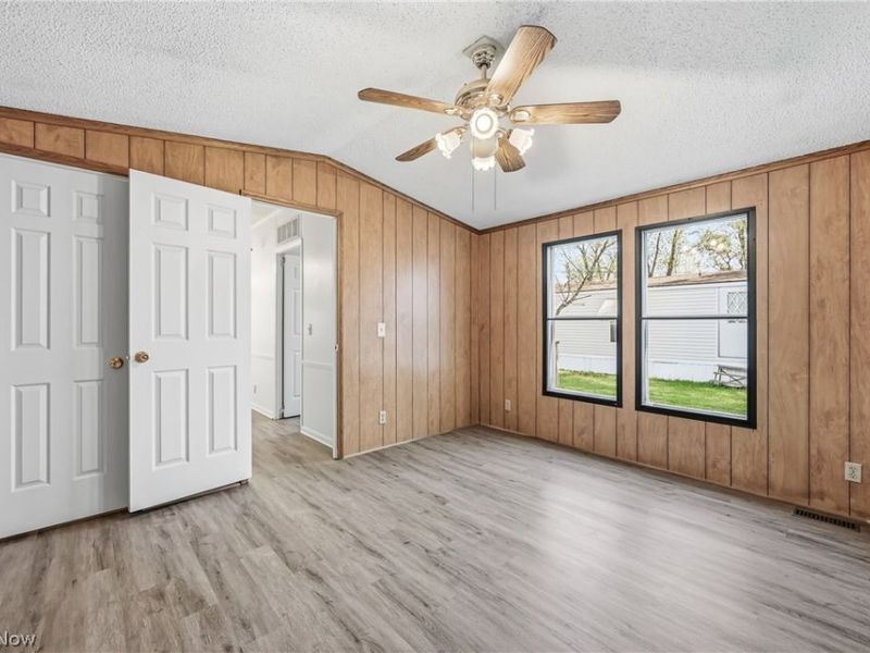 605 Sugar Pines Drive SW, Warren, OH 44481 Photo 14