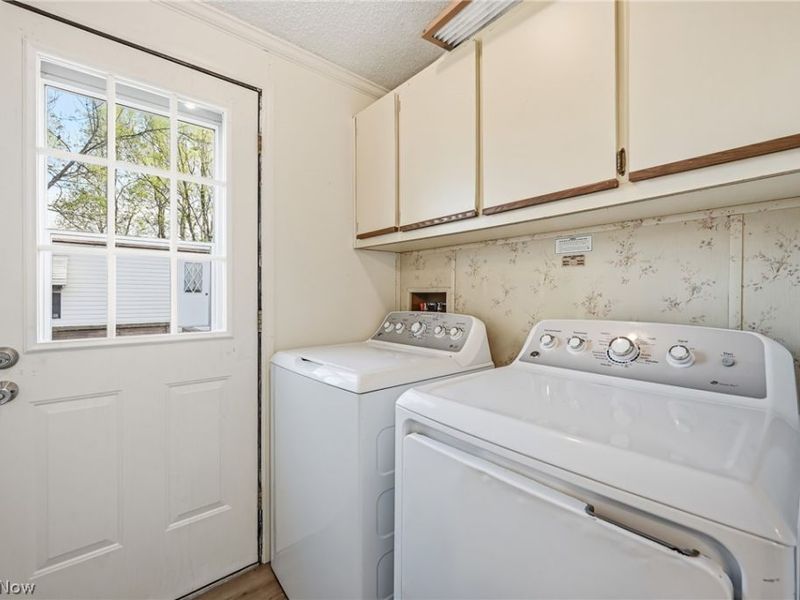 605 Sugar Pines Drive SW, Warren, OH 44481 Photo 23