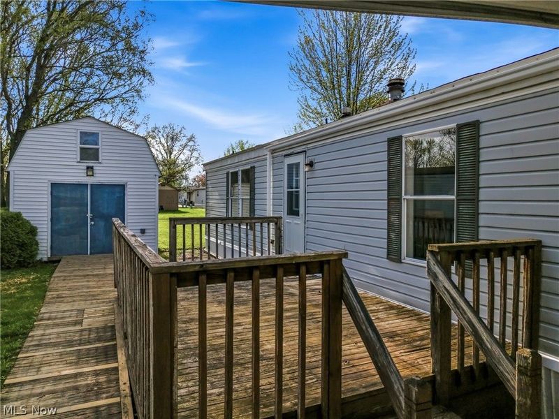 605 Sugar Pines Drive SW, Warren, OH 44481 Photo 25