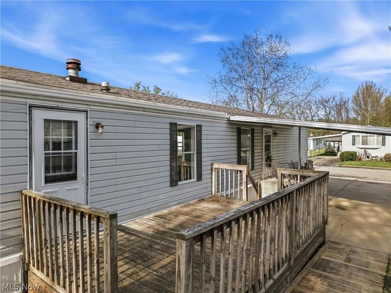 605 Sugar Pines Drive SW, Warren, OH 44481 Photo 26