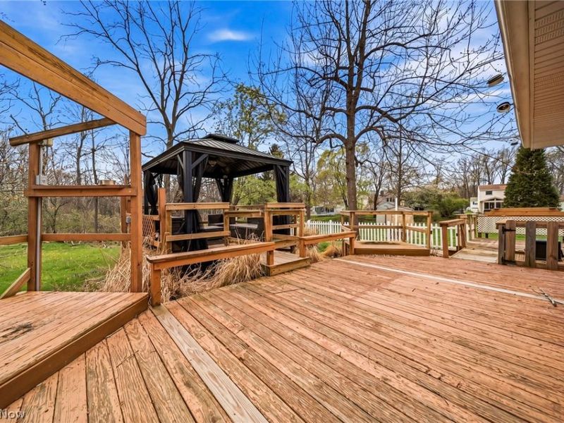 562 Vesely Court, Eastlake, OH 44095 Photo 11