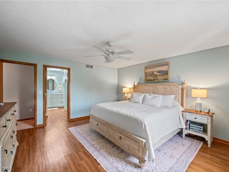 114 Shawnee Circle, Louisville, OH 44641 Photo 8