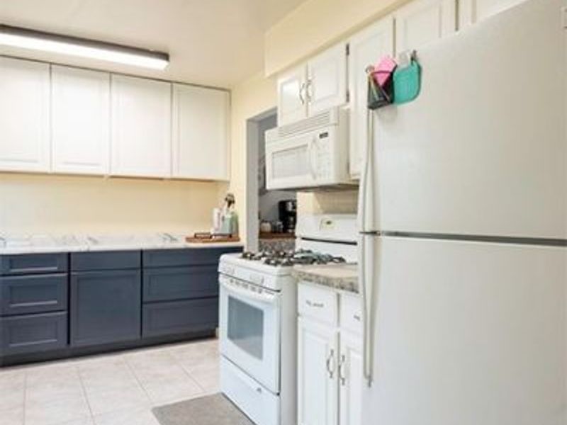 369 Quarry Lane, Unit A, Warren, OH 44483 Photo 5