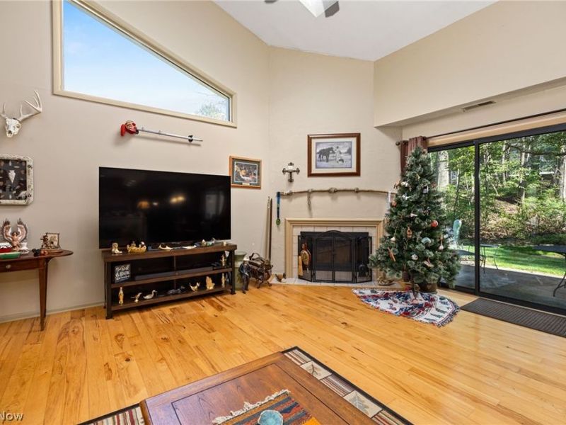 180 Lake Terrace Drive, Munroe Falls, OH 44262 Photo 11