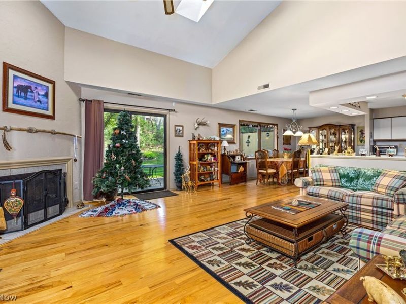 180 Lake Terrace Drive, Munroe Falls, OH 44262 Photo 14