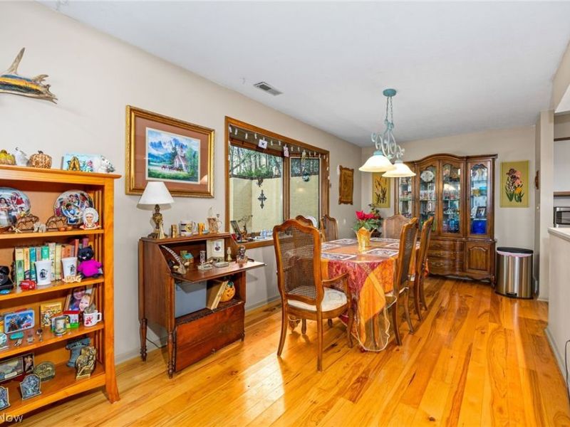 180 Lake Terrace Drive, Munroe Falls, OH 44262 Photo 16