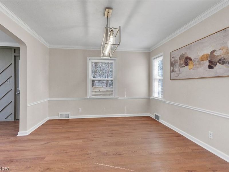 593 Mineola Avenue, Akron, OH 44320 Photo 11