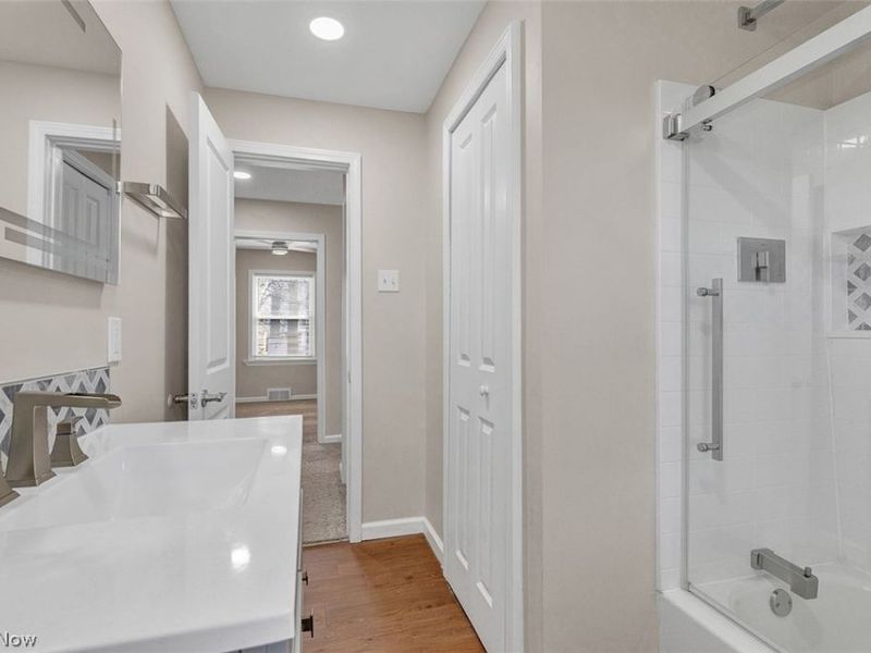 593 Mineola Avenue, Akron, OH 44320 Photo 20