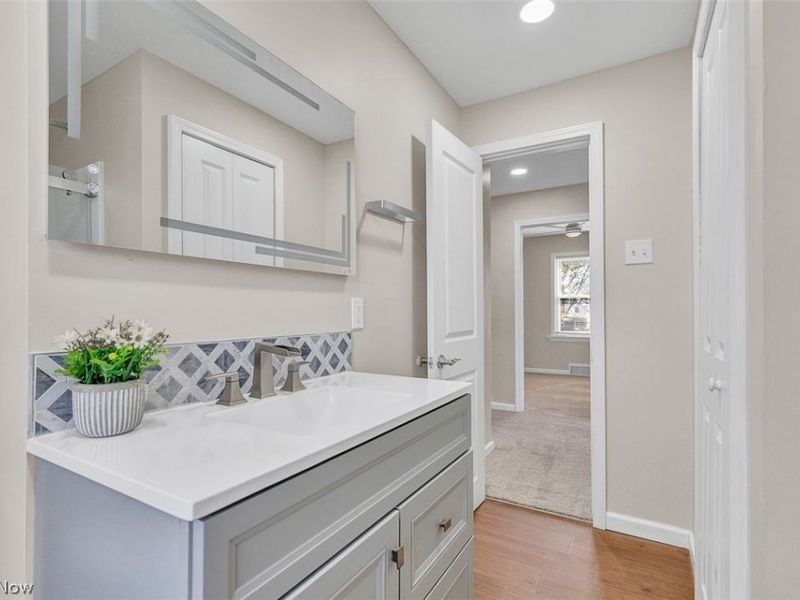 593 Mineola Avenue, Akron, OH 44320 Photo 21