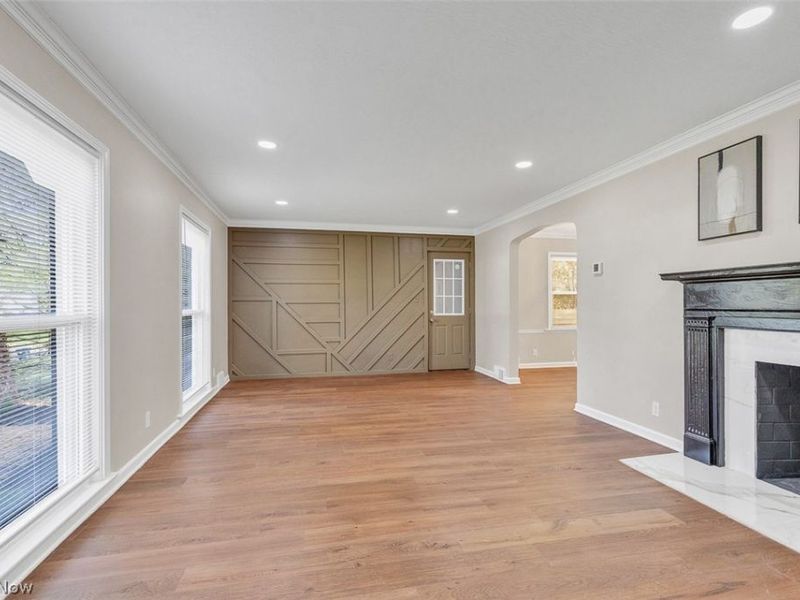 593 Mineola Avenue, Akron, OH 44320 Photo 7