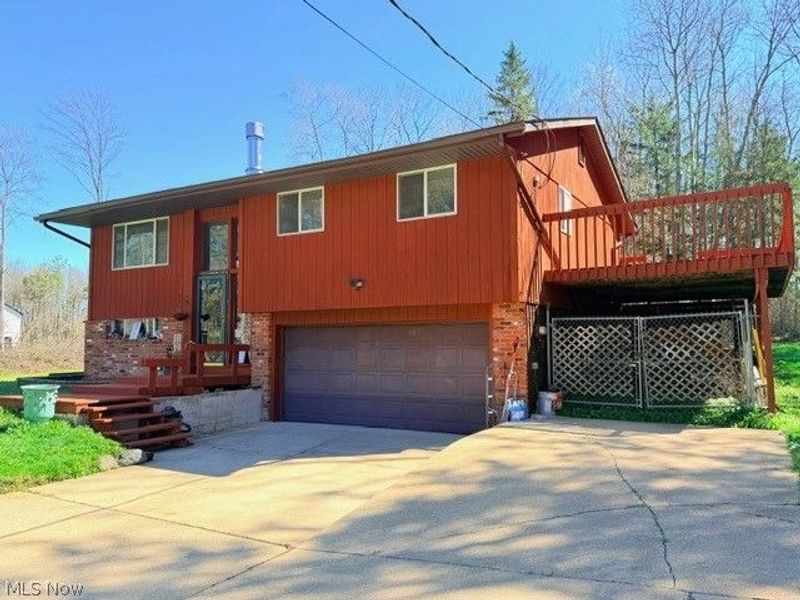 18221 Quinn Road, Chagrin Falls, OH 44023 Photo 1