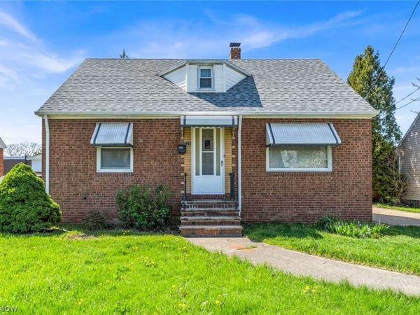 226 E 242nd Street , Euclid, OH 44123